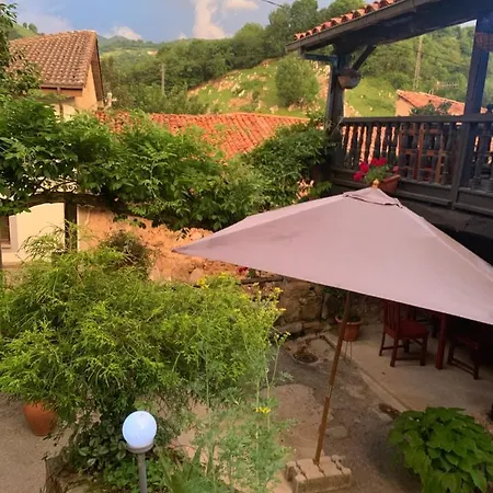 Country house El Pareon Sirviella