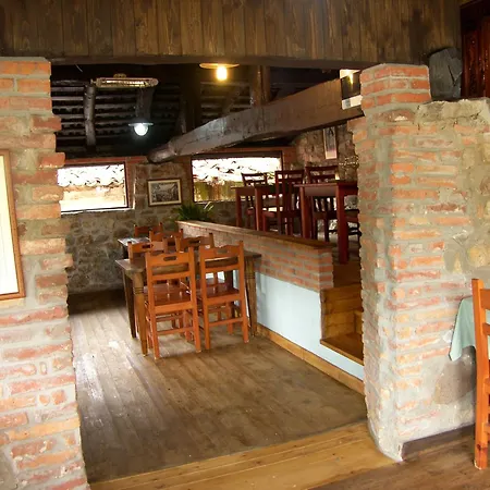 El Pareon Country house Sirviella