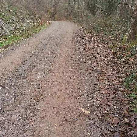 El Pareon منزل ريفي