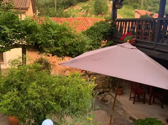 Casa rural El Pareón Sirviella