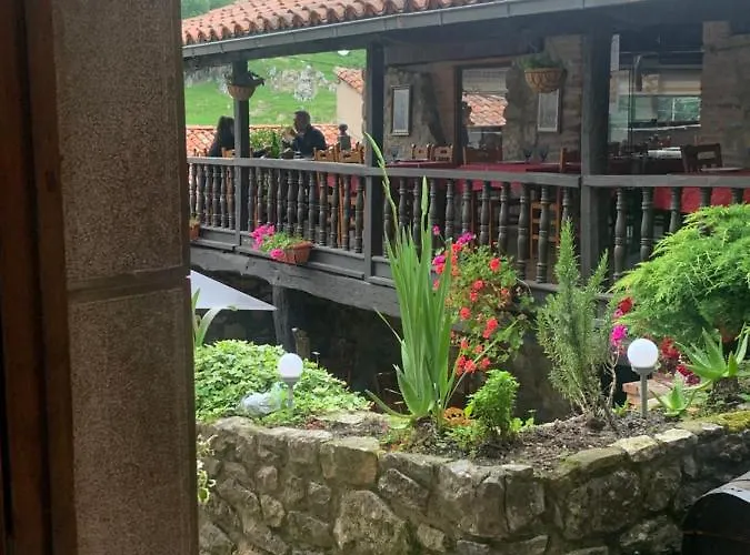 El Pareón Casa rural Sirviella