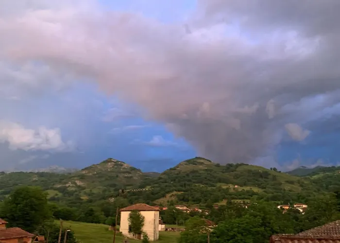 El Pareón Casa rural Sirviella